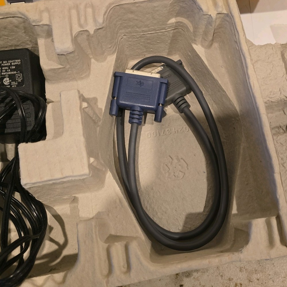 IOMEGA Zip 100 External Drive for PC Parallel Port Complete In Box w Inserts