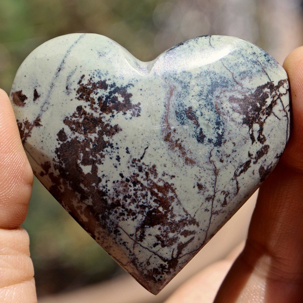 Polished Serpentine / Sphalerite Heart (SER201)