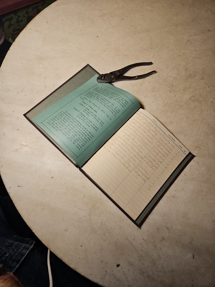 Antique Victor Victrola Record Index - Nice Example Teens 1920's