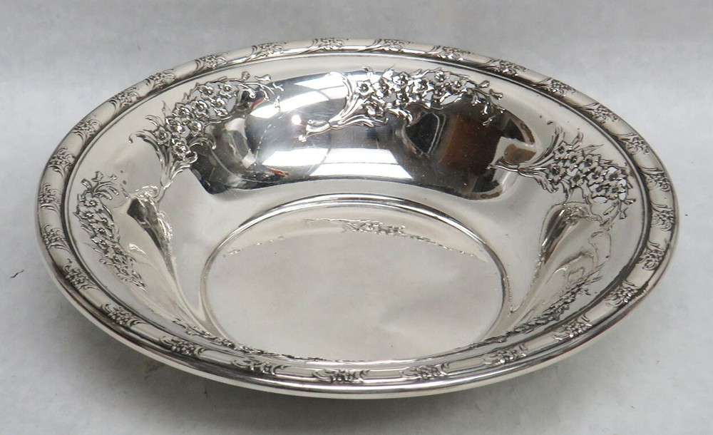 WALLACE LARKSPUR PATTERN STERLING SILVER 7" BOWL 4292-9
