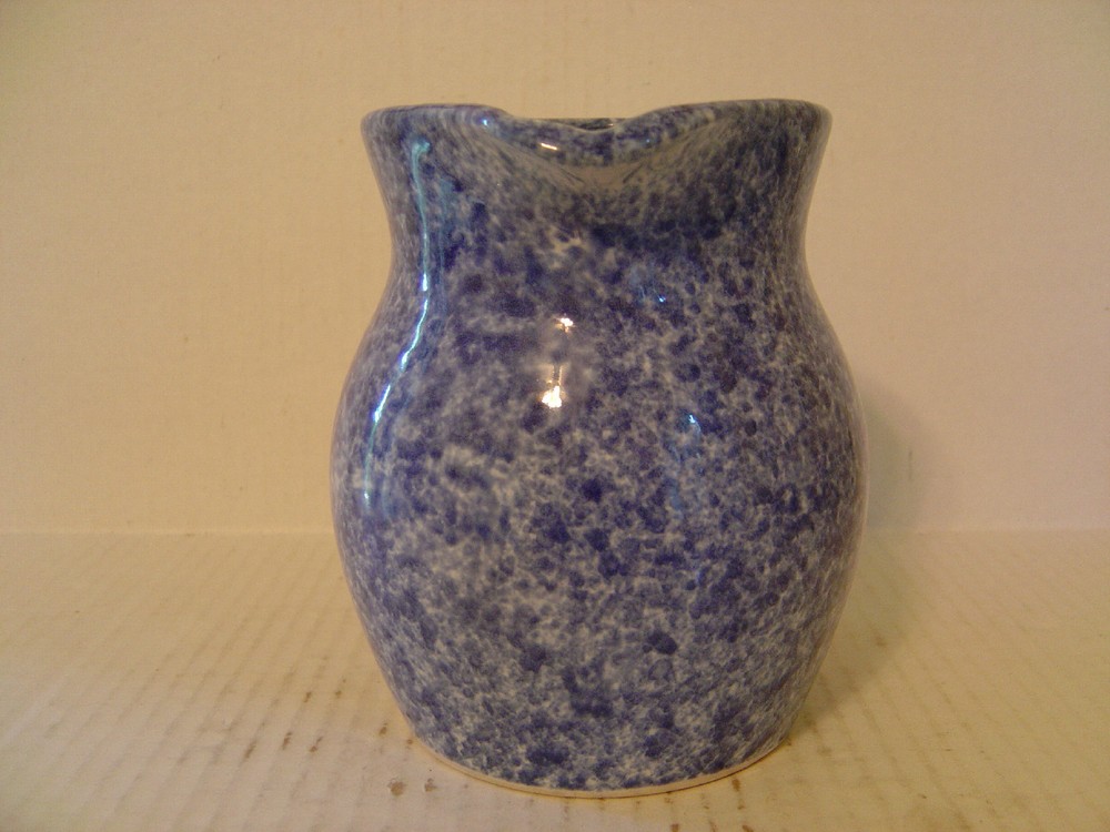 VINTAGE BLUE SPONGEWARE STONEWARE PITCHER 6" HIGH