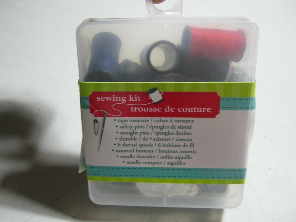 New Sewing Kit Trouse De Couture sealed
