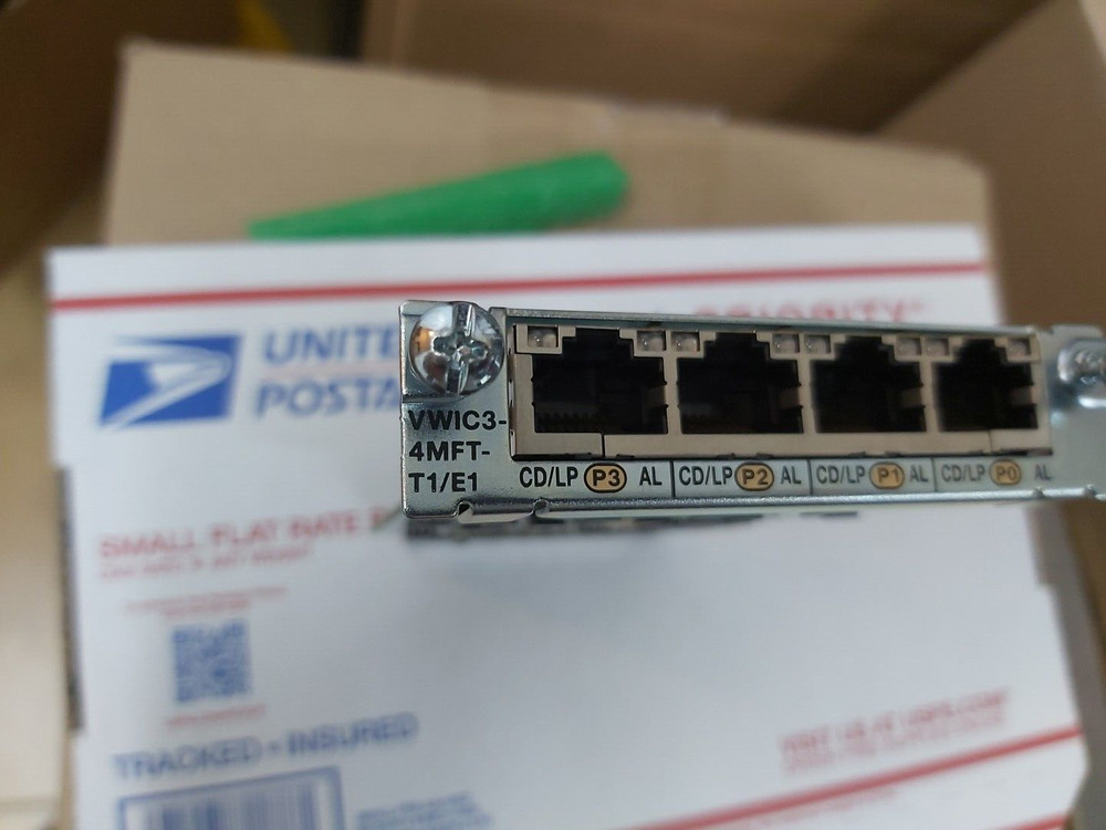 CISCO VWIC-4MFT-T1/E1 4 PORT USE!!!!!!
