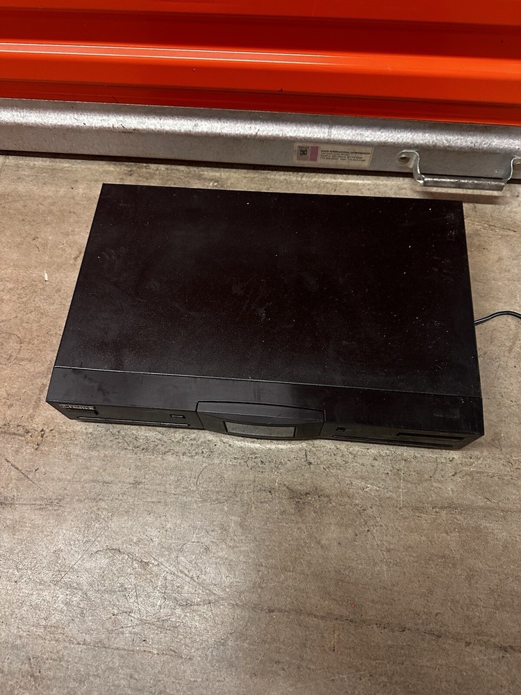 Fisher FM-9435 Stereo Tuner Studio Standard