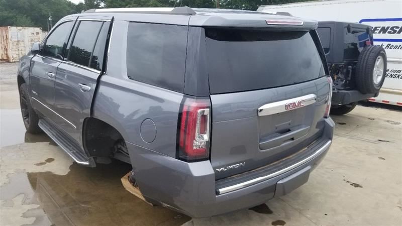 20 GMC YUKON DENALI FORWARD FACING COLLISION WARNING CAMERA 84421054