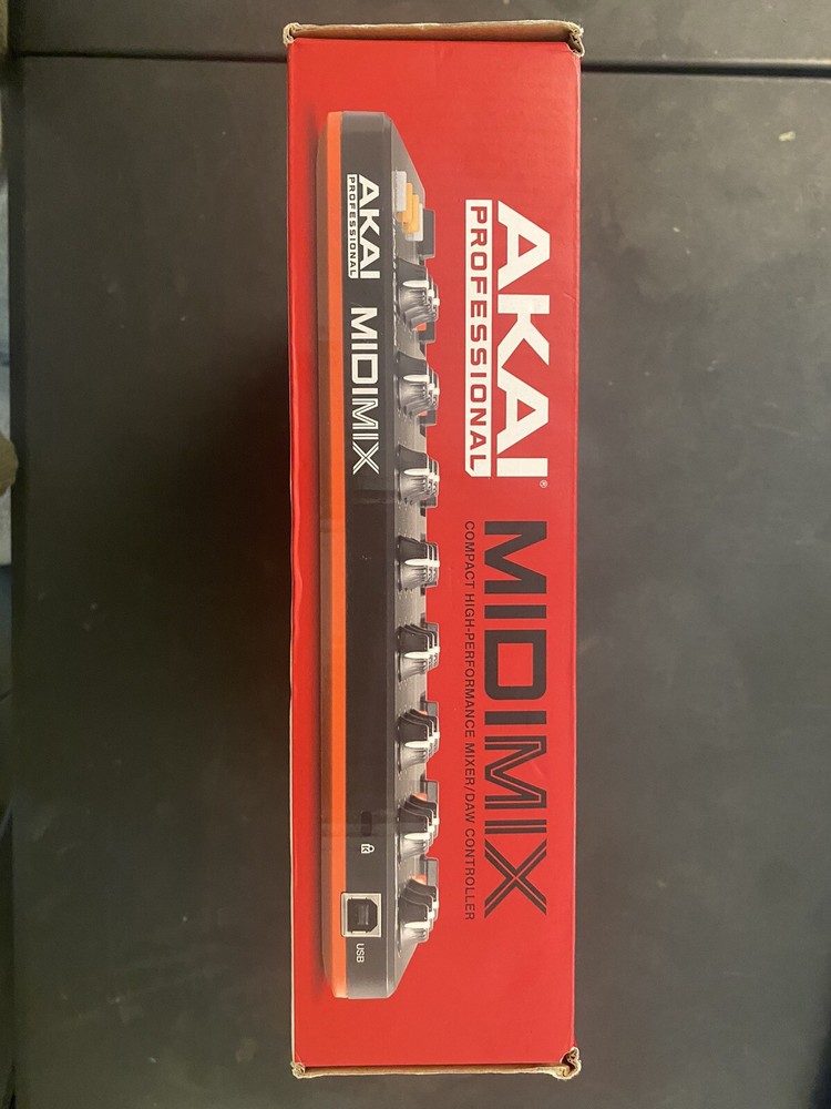 AKAI MIDI MIX MIDIMIX High-Performance Portable Mixer DAW Controller