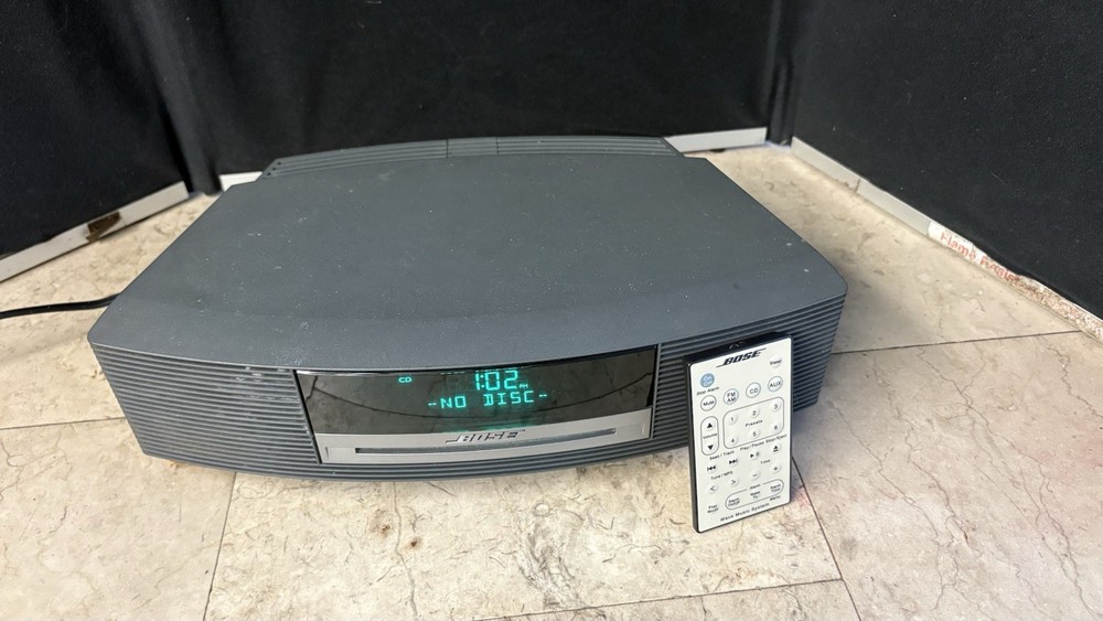 Bose AWRCC1 Wave Music System & Remote* Nice!*