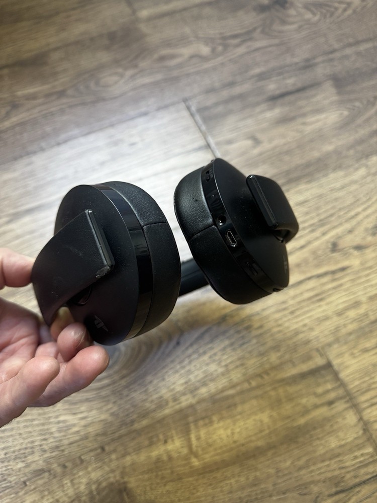 Sony Gold Wireless Headset (no Dongle)