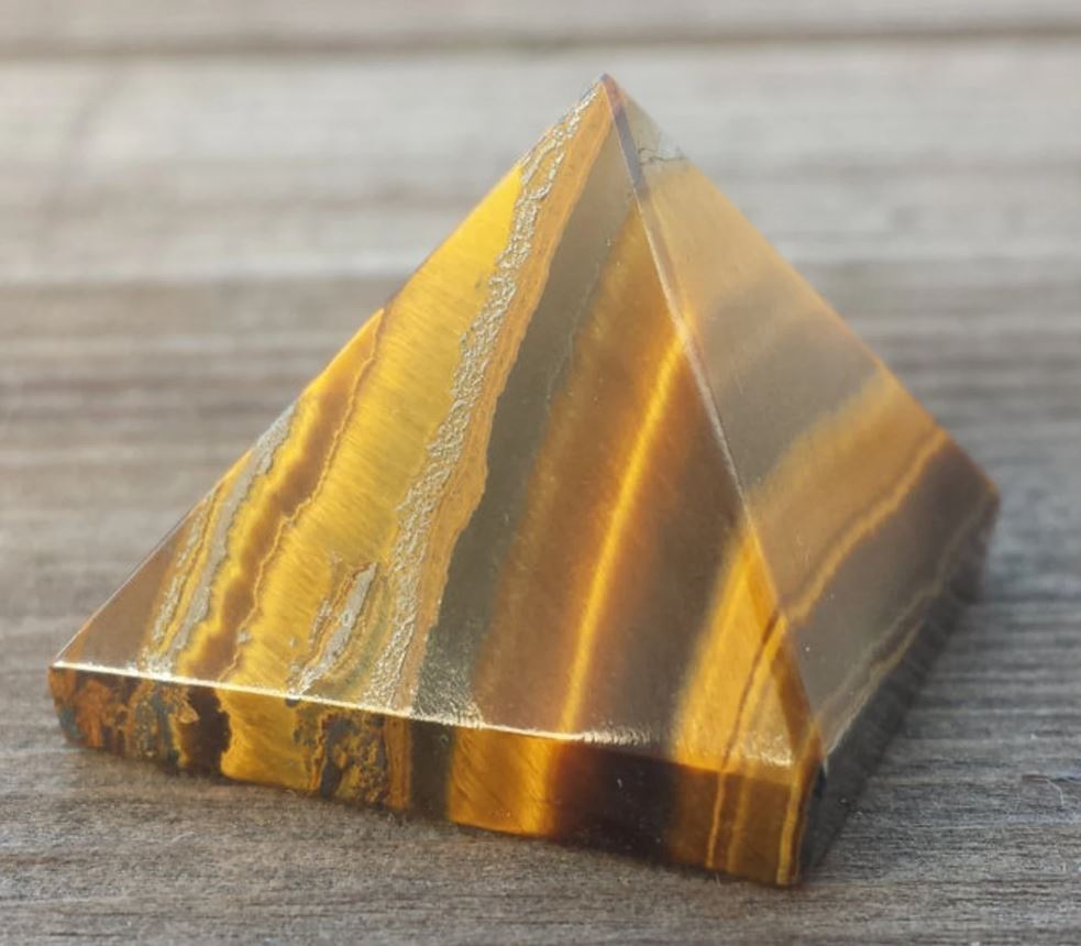 NATURAL TIGER EYE SMALL GEMSTONE PYRAMID 20-22mm
