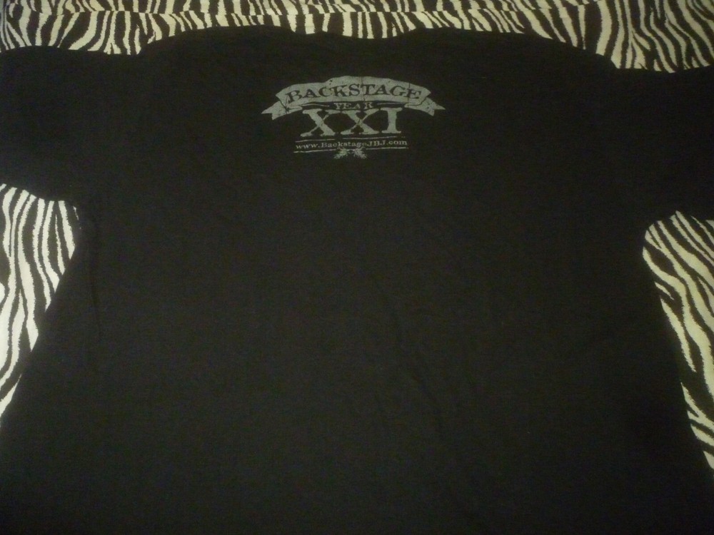 Bon Jovi Shirt - Used Size XL / L Missing Tag - Very Good cOndition!!!