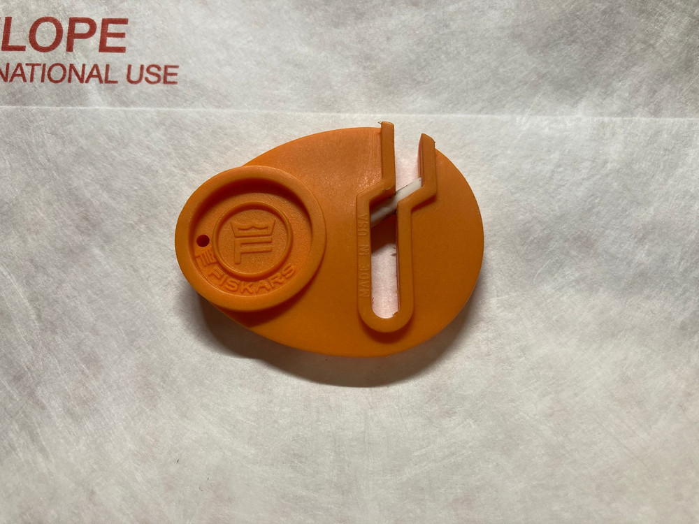 Fiskars 9854 SewSharp Ceramic Scissors/Shears Sharpener, Orange