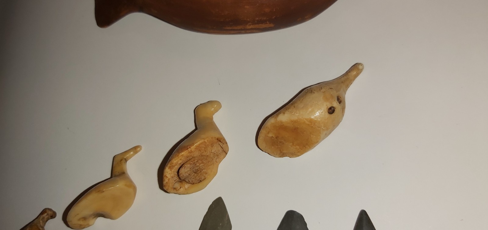 Alaska, Native Inuit, Box / Game Birds / Spear Points. 19th century.