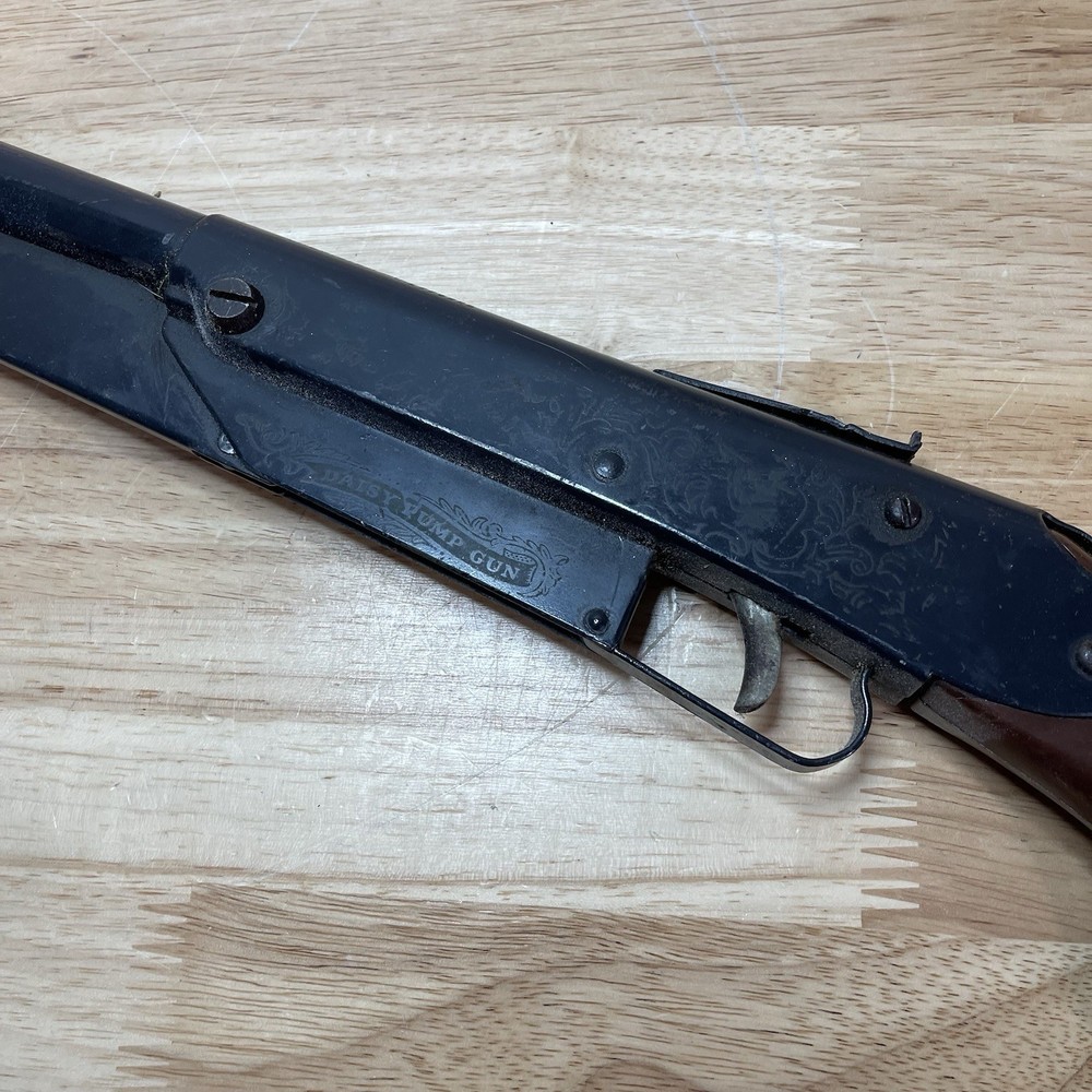 Vintage Daisy Model 25 BB Gun