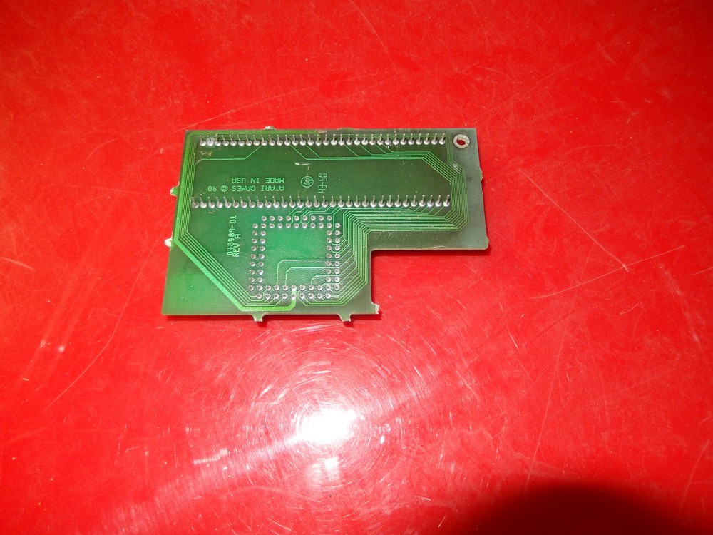 ATARI 136079 04848901 ARCADE GAME PART CshF-B
