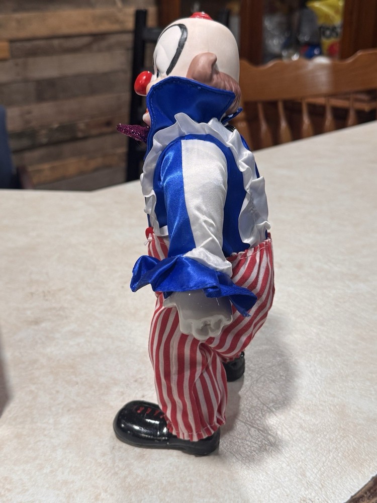 Haunted Porcelain Clown Active!!