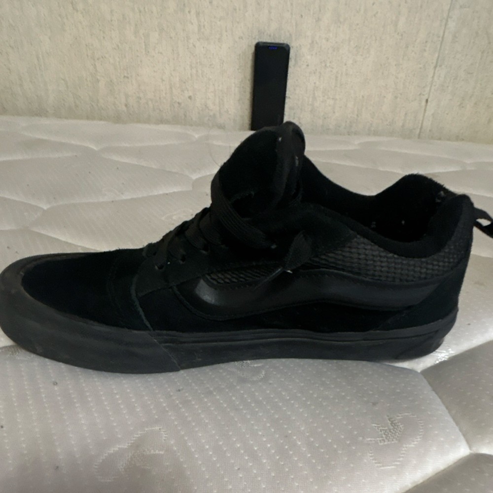 VANS Black Skateboarding Shoes