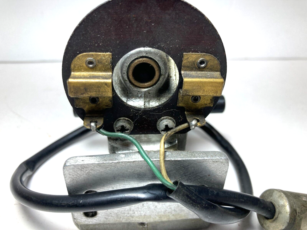 AMI Jukebox RECORD CARRIAGE MOTOR PART Unknown Model ASSEMBLY Gripper HOUSING
