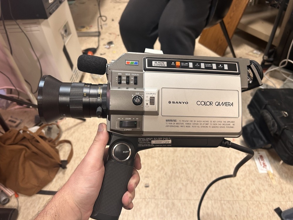 SANYO VSC-450 Betamax Camera Tested, Powers On