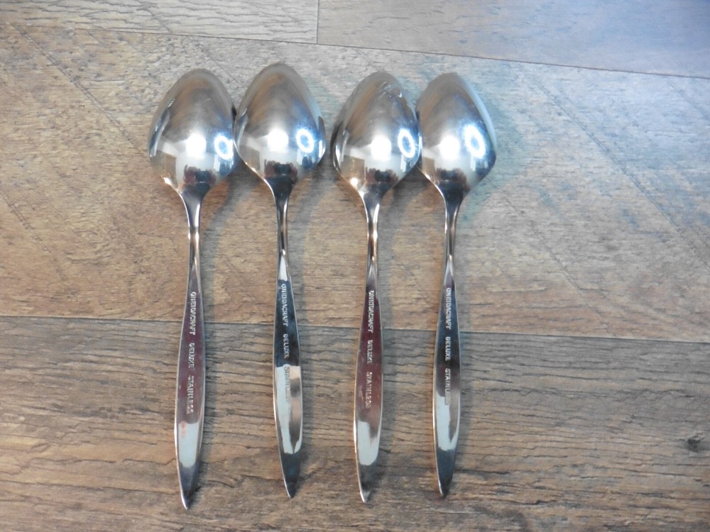 4 Oneidacraft Deluxe Wintersong Stainless Flatware Teaspoons