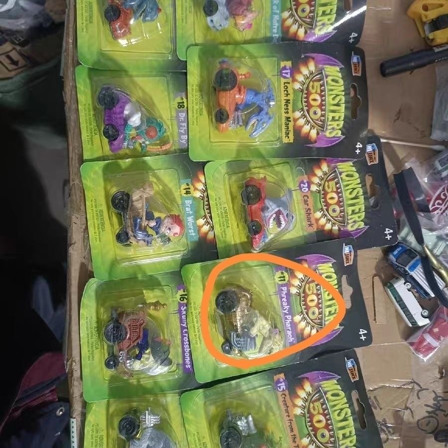 Vintage Creata Monster 500 Car Figure Toy  9 pcs/set