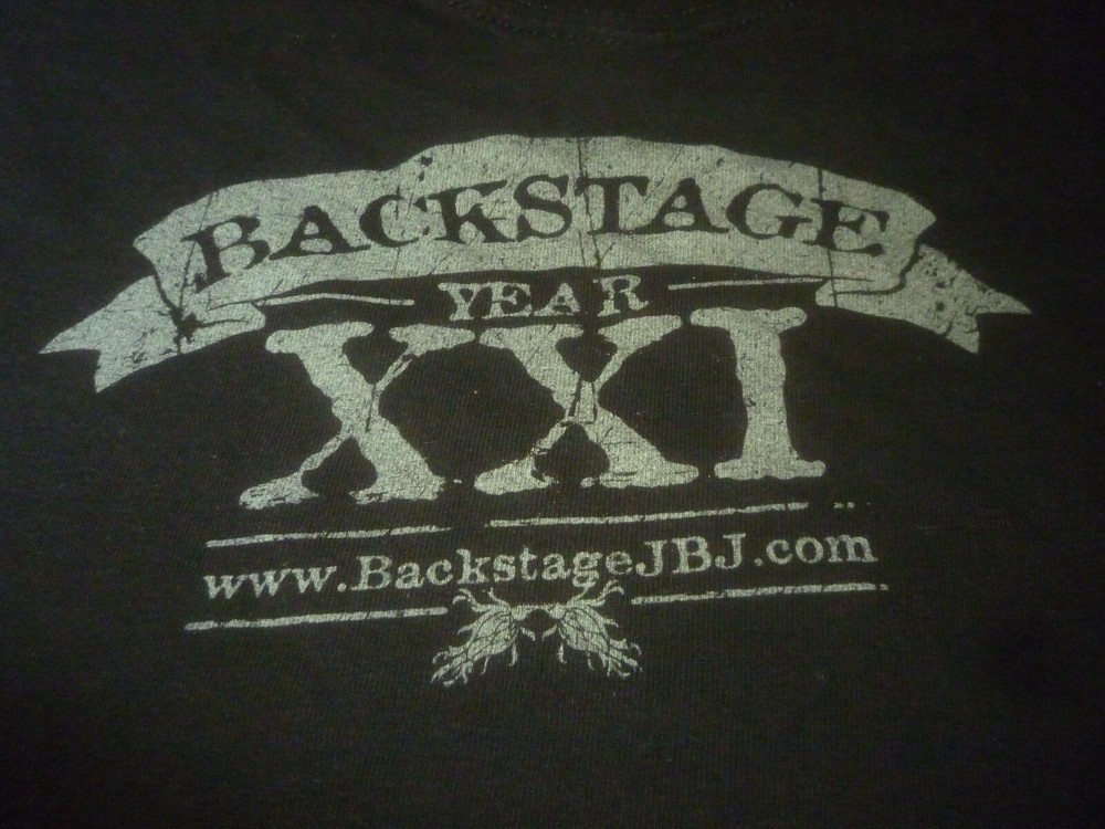 Bon Jovi Shirt - Used Size XL / L Missing Tag - Very Good cOndition!!!