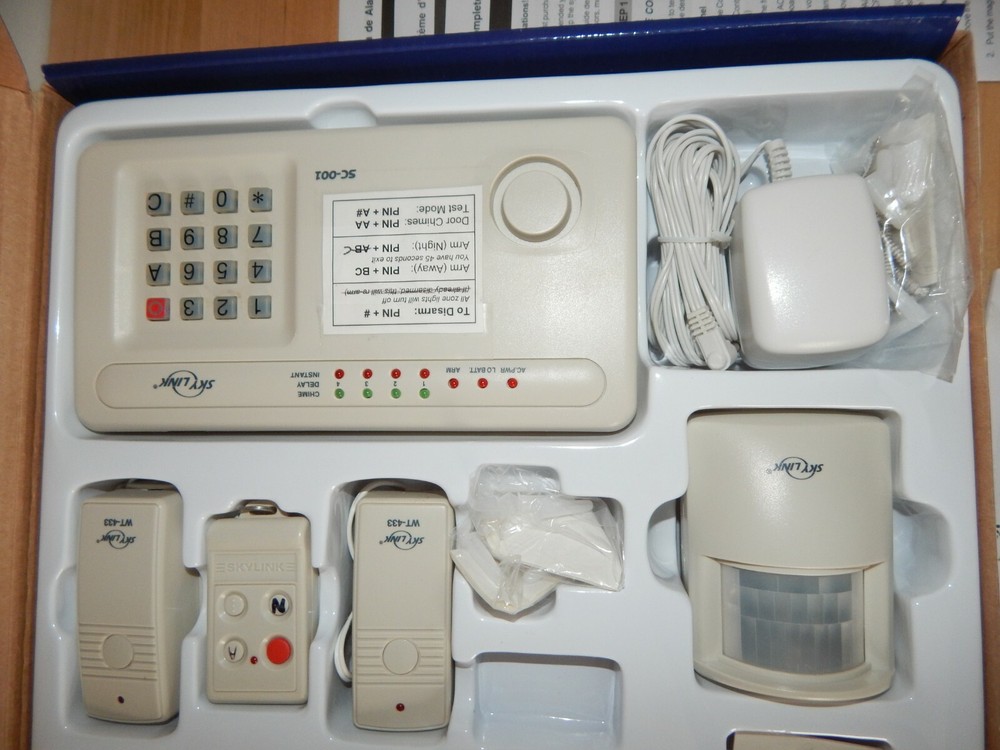 SkyLink Wireless Alarm System Model SC-1000-W used