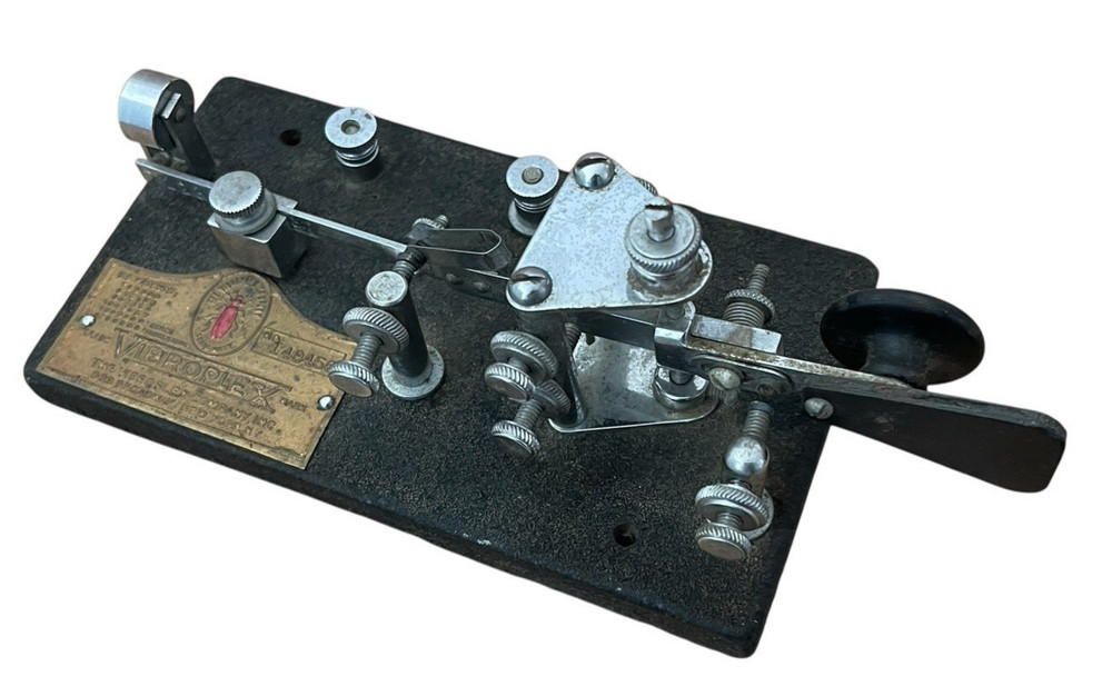 Vibroplex Champion Bug Morse Code Telegraph Key SN 148456 Ham Radio 1939-40s