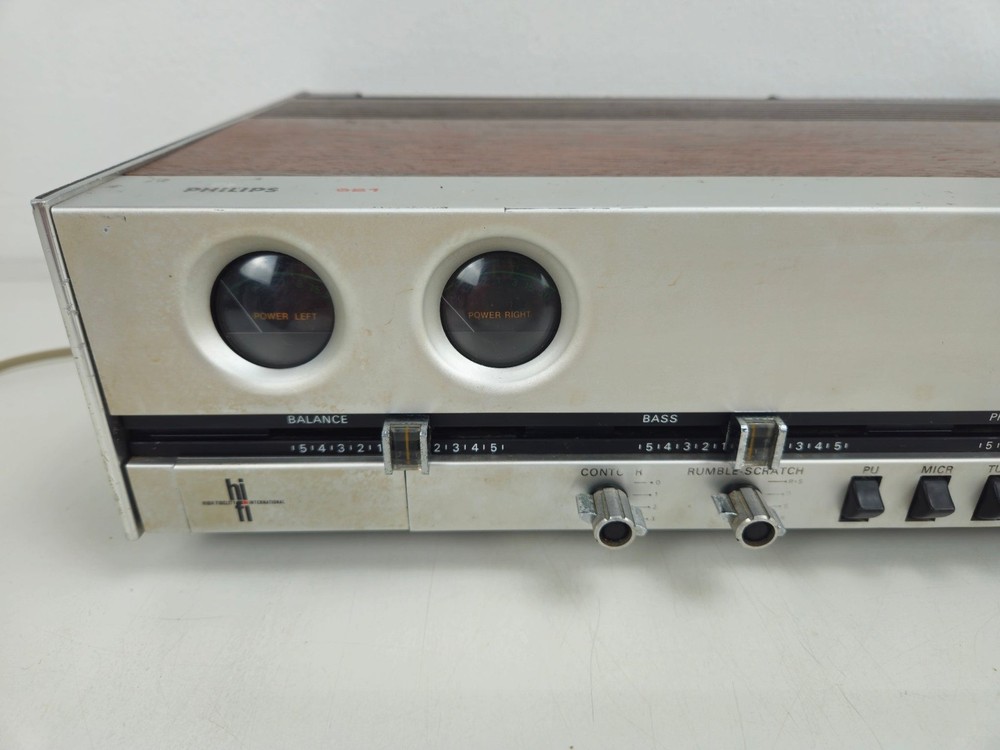 Philips - 22RH521 - Stereo Integrated Amplifier - Class A
