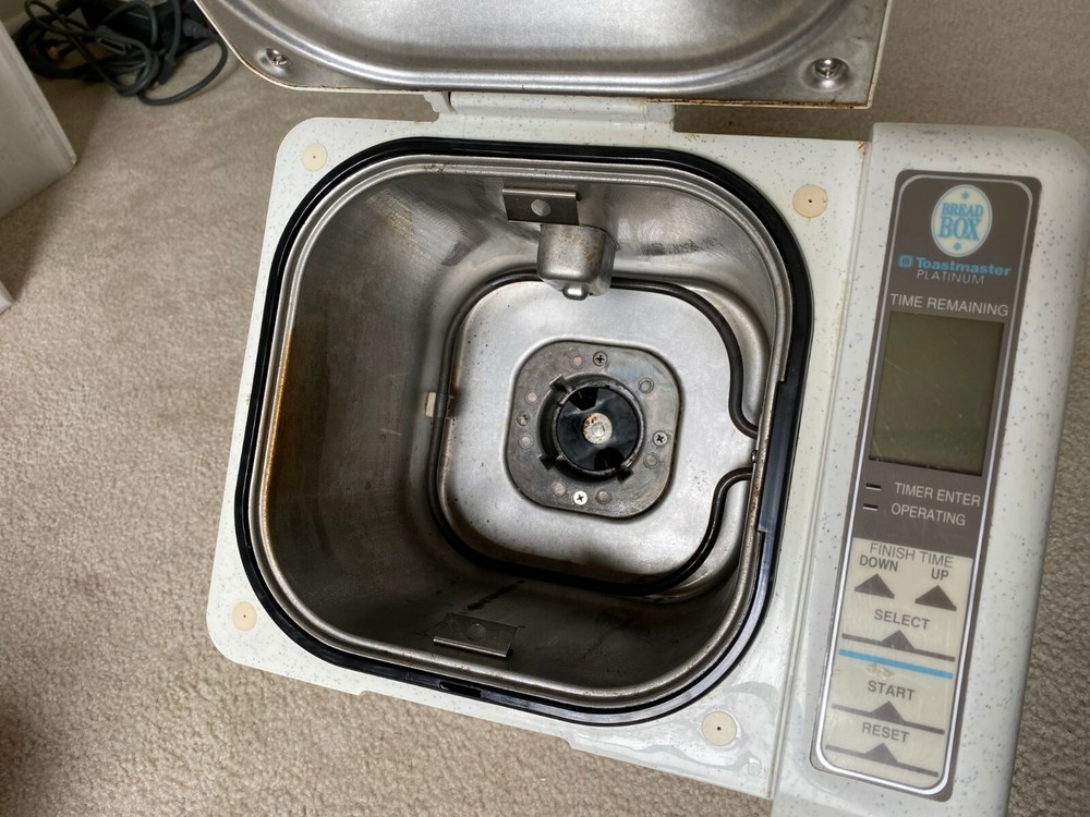 TOASTMASTER Bread Maker Machine Model 1157S