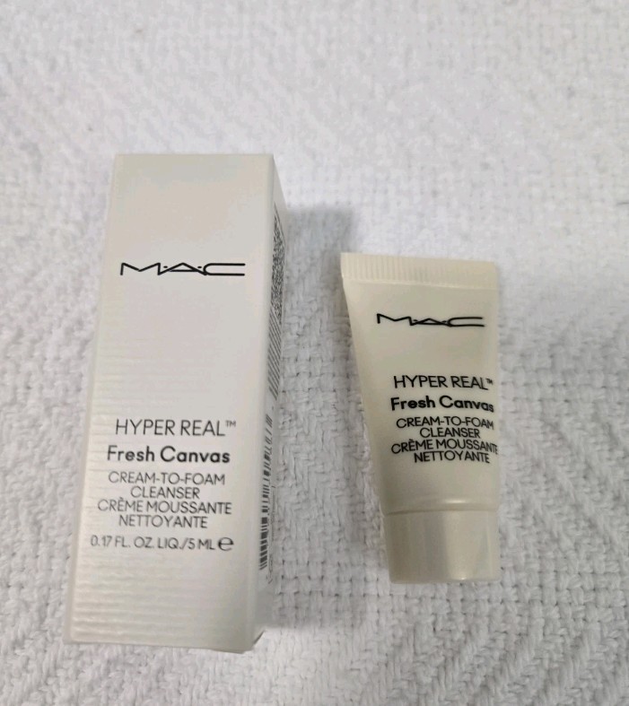 MAC Cosmetics 5 Piece Gift Set MACStack Mascara Fix+ Hyper Real Balm & Cleanser