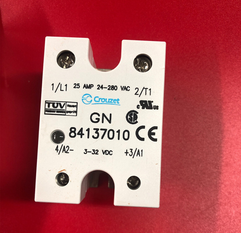CROUZET Solid State Relay GN 84137010