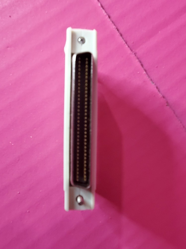 Amphenol SCSI Terminator LVD/SE G5925732AEU – Passive External Terminator
