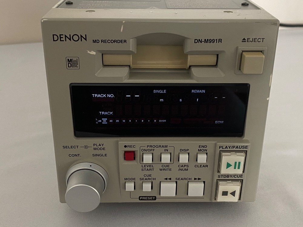 Denon MiniDisc MD Player/Recorder - DN-M991R