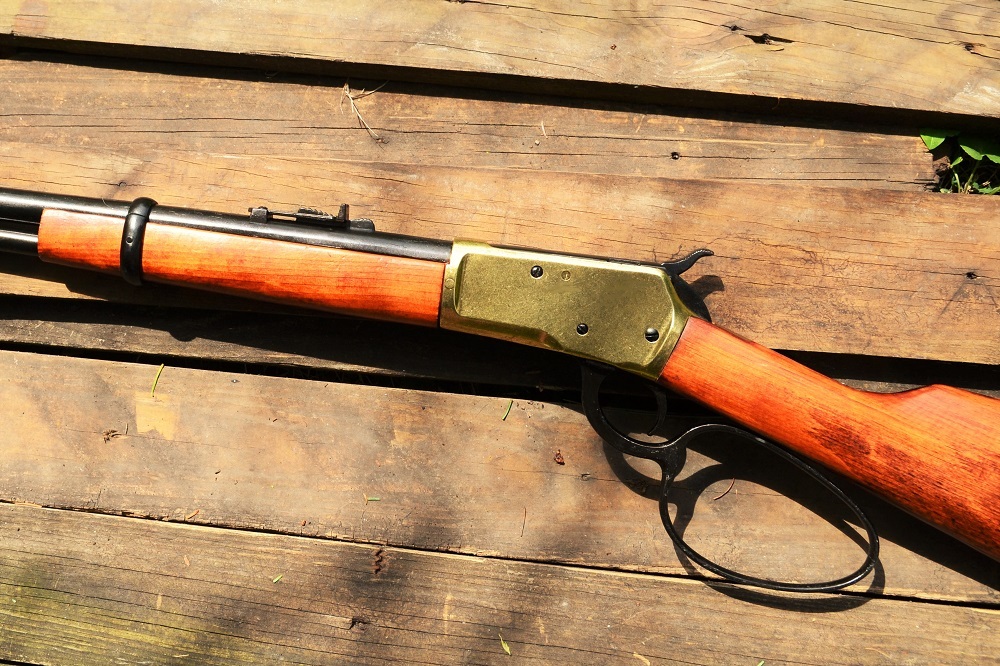 Winchester M1892 Looped Lever Rifle - The Rifleman - John Wayne - Denix Replica
