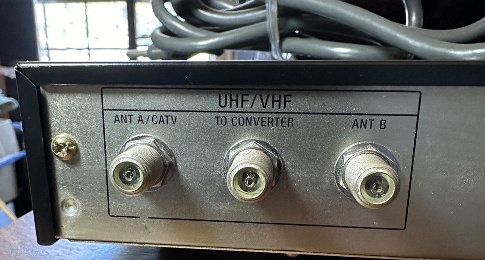 Sony Model ST-92TV Stereo Tuner Good Working Condition