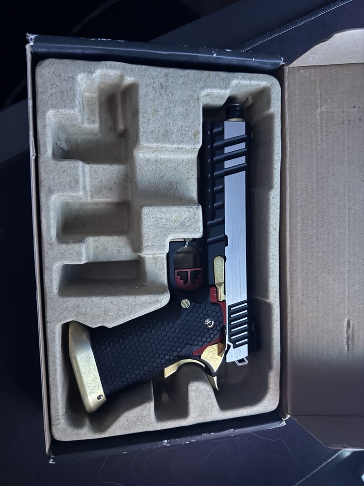 AW custom AIRSOFT GUN