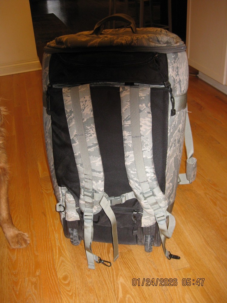 Thin Air Gear Deployment Bag Padded Expandable Rolling Duffle Backpack Style