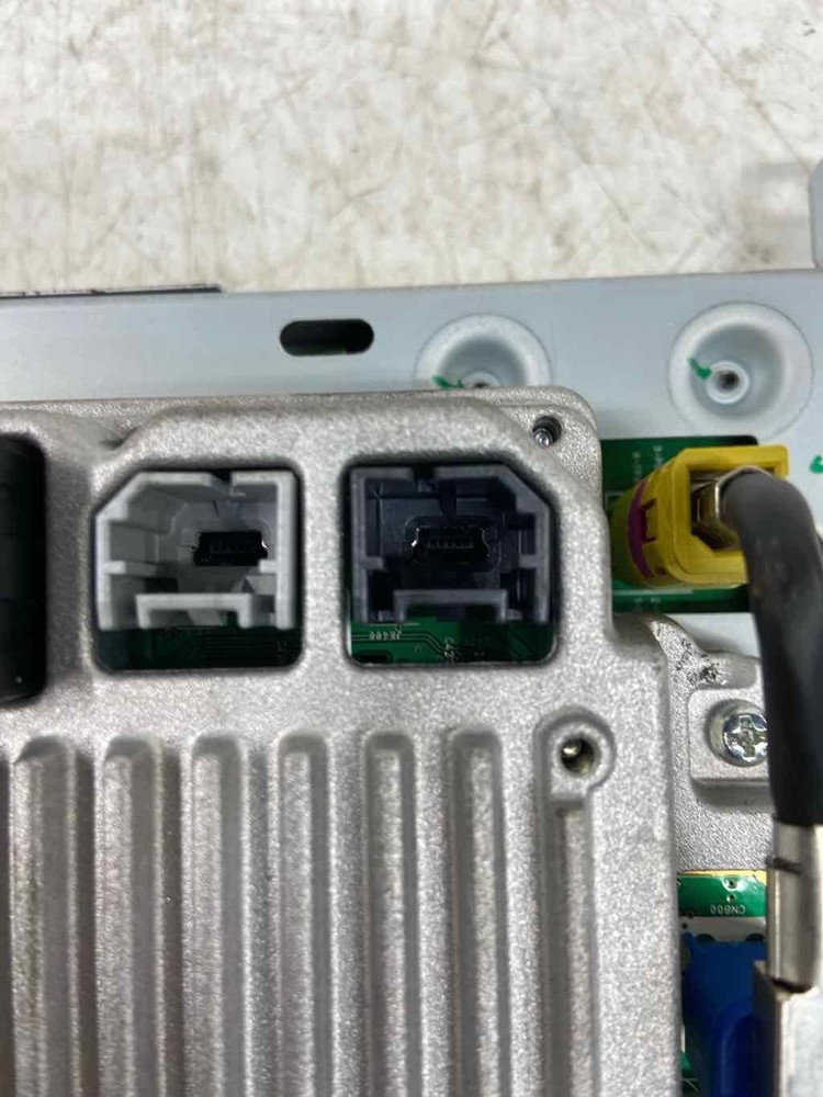 16 17 FORD EXPEDITION Display Screen LCD Panel