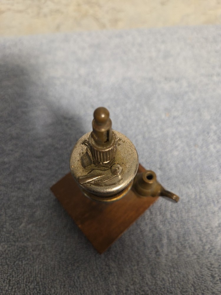 Vintage Delaval Cream Separator Engine Sight Drip Oiler