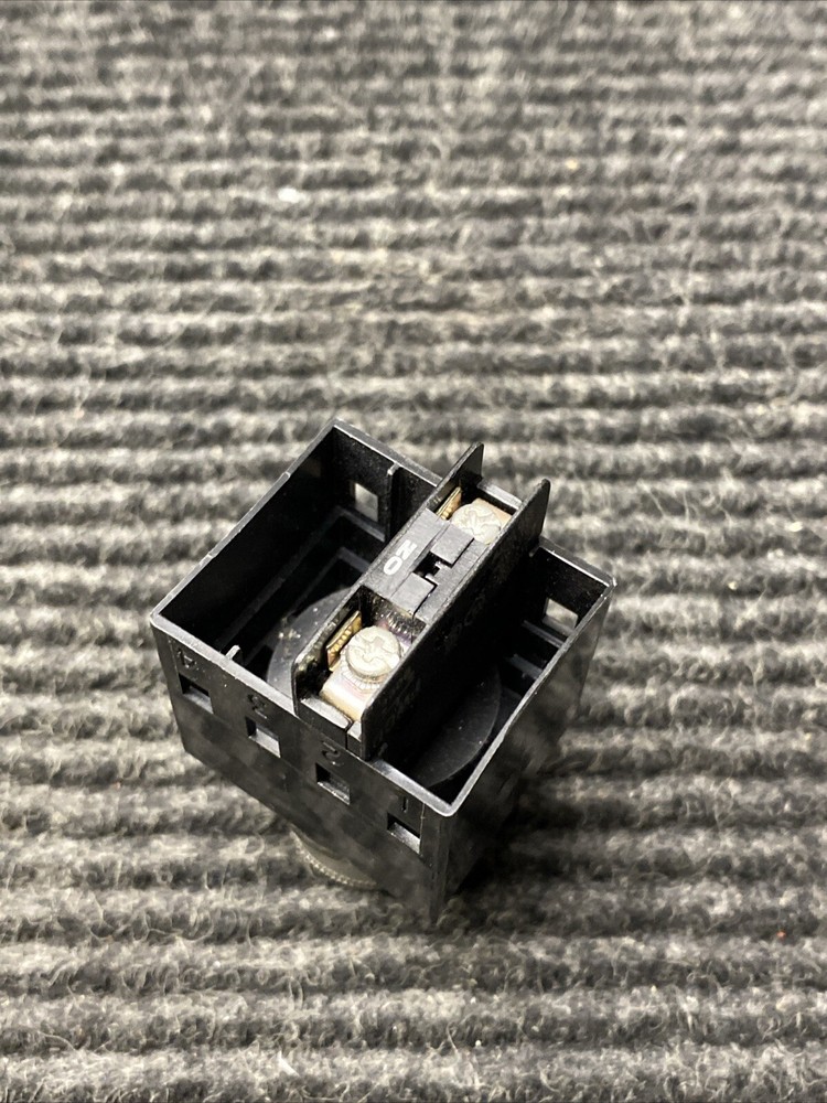 New Micro Swith PWP33D Pushbutton