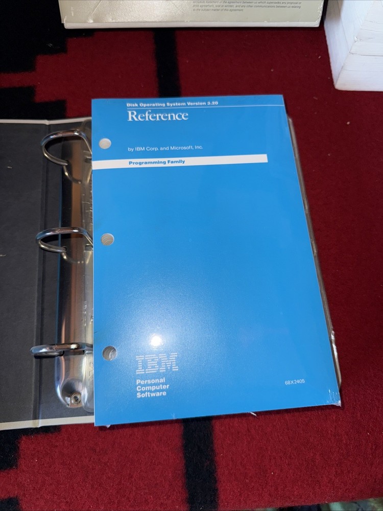 IBM Disk Operating System DOS Version 3.20 5.25" with Software & References
