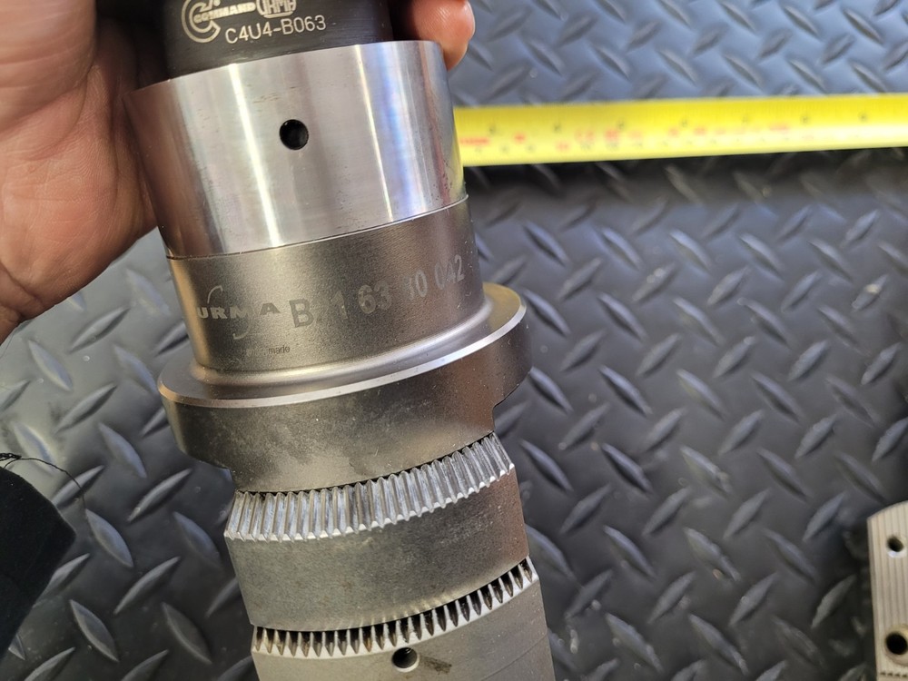 URMA INTRAMAX DOUBLE CUTTER BORING HEAD SET, CAT 40