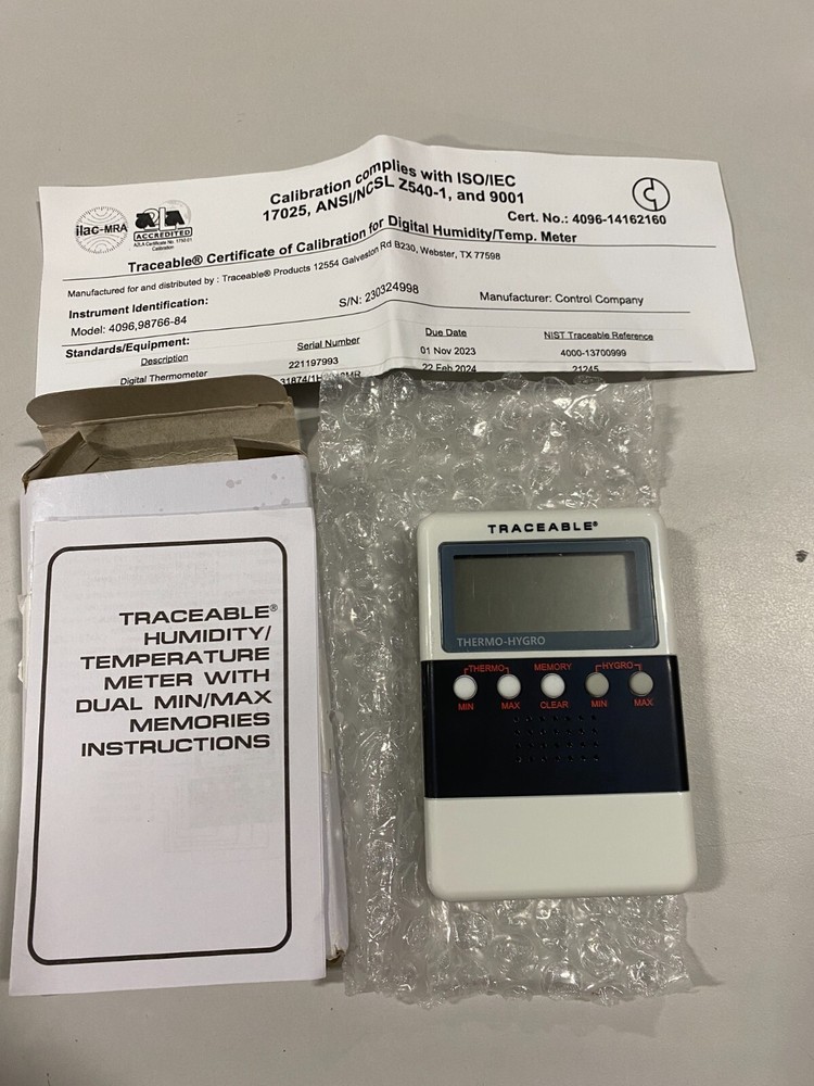 Control Company 4096 Traceable Memory Humidity/Temperature Meter,White & Black