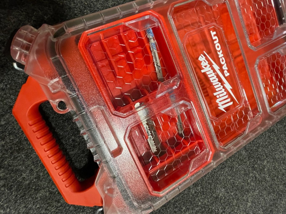 Milwaukee Packout Slim Jigsaw Long Bin