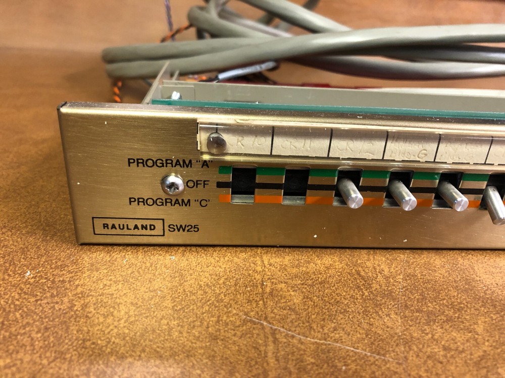 Rauland Borg SW25 Selector Panel for Telecenter Intercom System