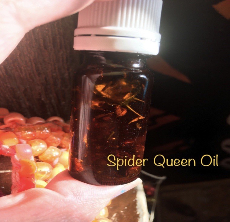 Spider Queen Oil 10 ml vial