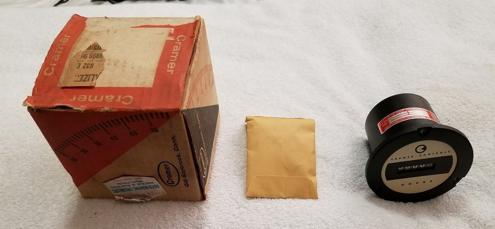 Cramer Controls Hours 632E-A08-S Elapsed Time Hour Meter Panel Mount 115V (New)