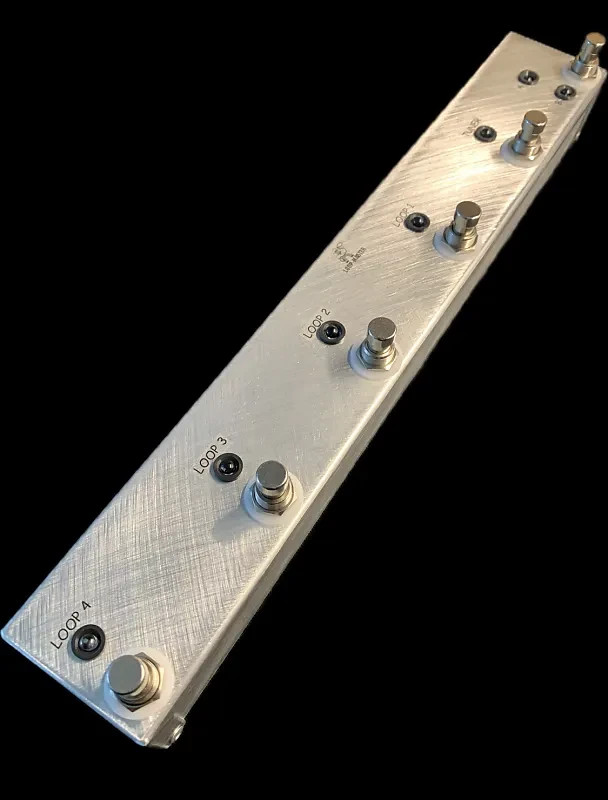 Loop-Master Pedals 4-Loop True Bypass Looper Switcher w/Tuner Mute & A/B Inputs