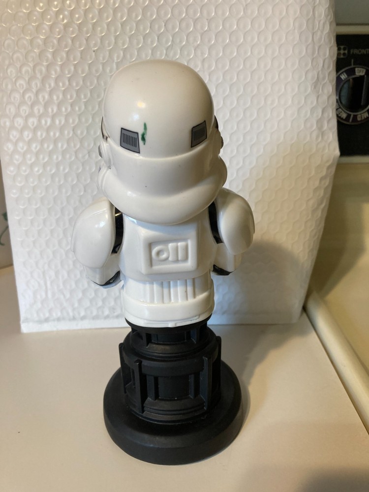 Star Wars Stormtrooper Cable Guy Controller Phone Stand Exquisite Gaming