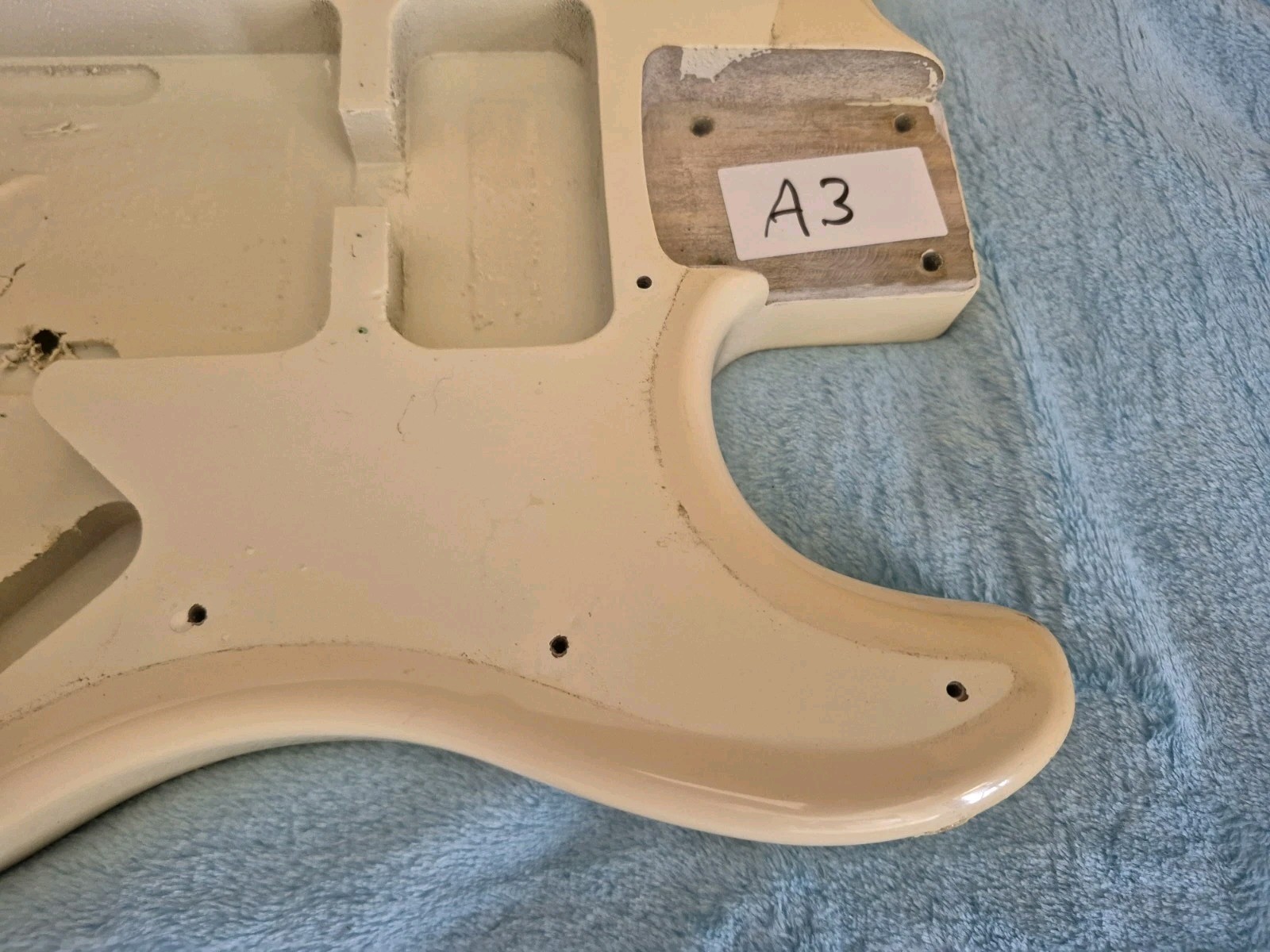 Squier By Fender Stratocaster Strat Electric Guitar Body Arctic White Reliced